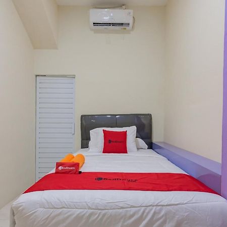 Reddoorz Near Trans Studio Bandung 3 Exterior foto