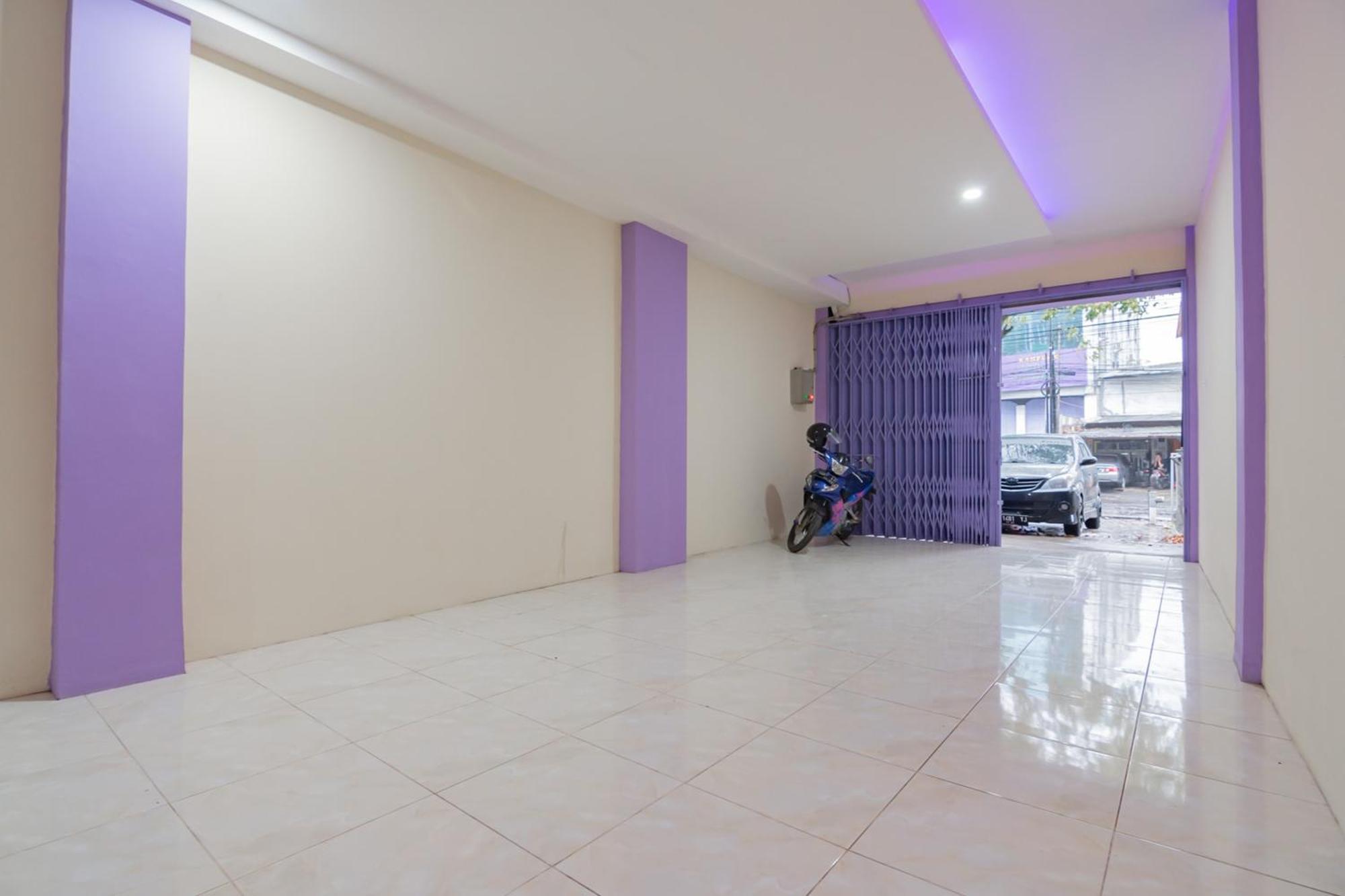 Reddoorz Near Trans Studio Bandung 3 Exterior foto